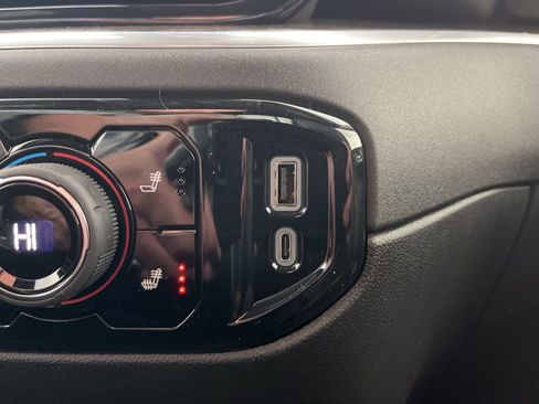 New 2026 Chevrolet Silverado 1500 LT image 40