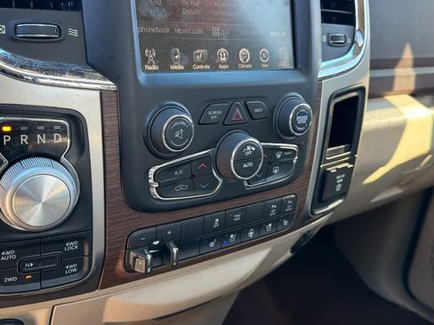 Used 2016 RAM 1500 Laramie w/ Convenience Group image 12