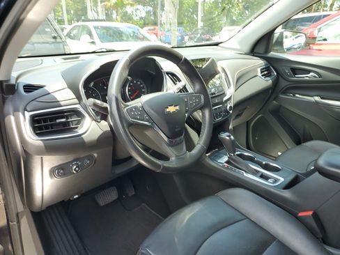 Used 2021 Chevrolet Equinox Premier image 11