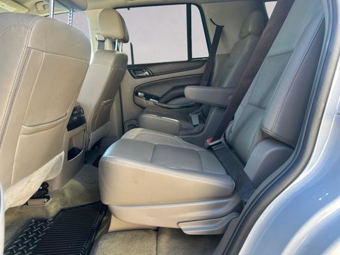 Used 2019 Chevrolet Tahoe LT image 13