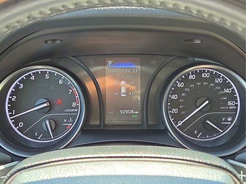 Used 2024 Toyota Camry SE w/ Convenience Package image 23