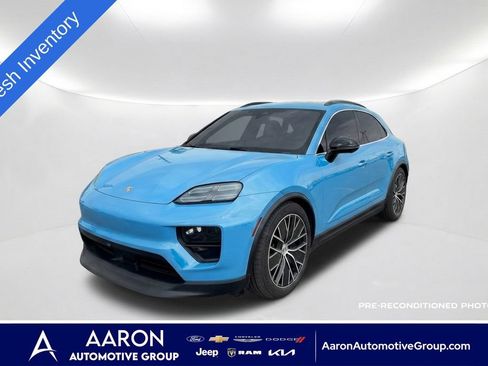 Used 2025 Porsche Macan 4S Electric AWD/4WD image 1