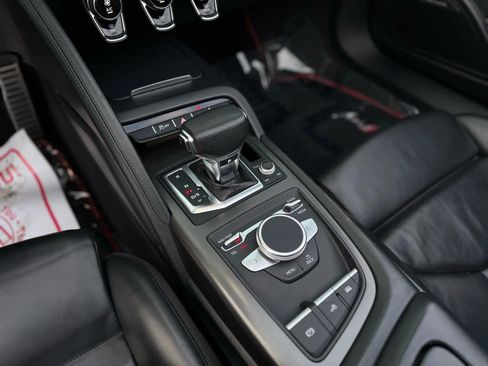 Used 2018 Audi R8 V10 image 33