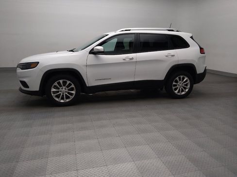 Used 2020 Jeep Cherokee Latitude image 2