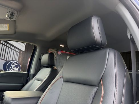 New 2026 Ford F250 Lariat w/ Black Appearance Package AWD/4WD image 17