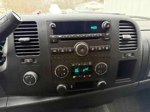 Used 2013 GMC Sierra 1500 SLE w/ Power Tech Package image 30