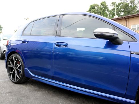 Used 2024 Volkswagen Golf R image 5