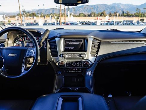 Used 2018 Chevrolet Tahoe LT image 14