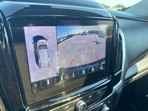 Used 2020 Chevrolet Traverse Premier w/ Redline Edition AWD/4WD image 25