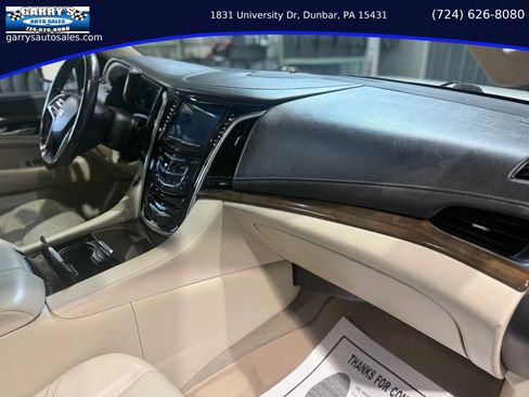 Used 2020 Cadillac Escalade ESV Premium Luxury AWD/4WD image 30