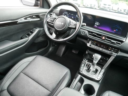 Certified 2024 Kia Seltos EX AWD/4WD image 9