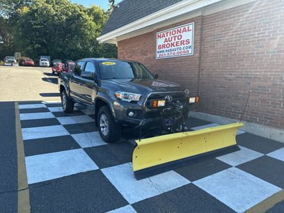 Used 2017 Toyota Tacoma SR5