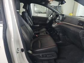 Used 2025 Honda Odyssey Sport-L image 12
