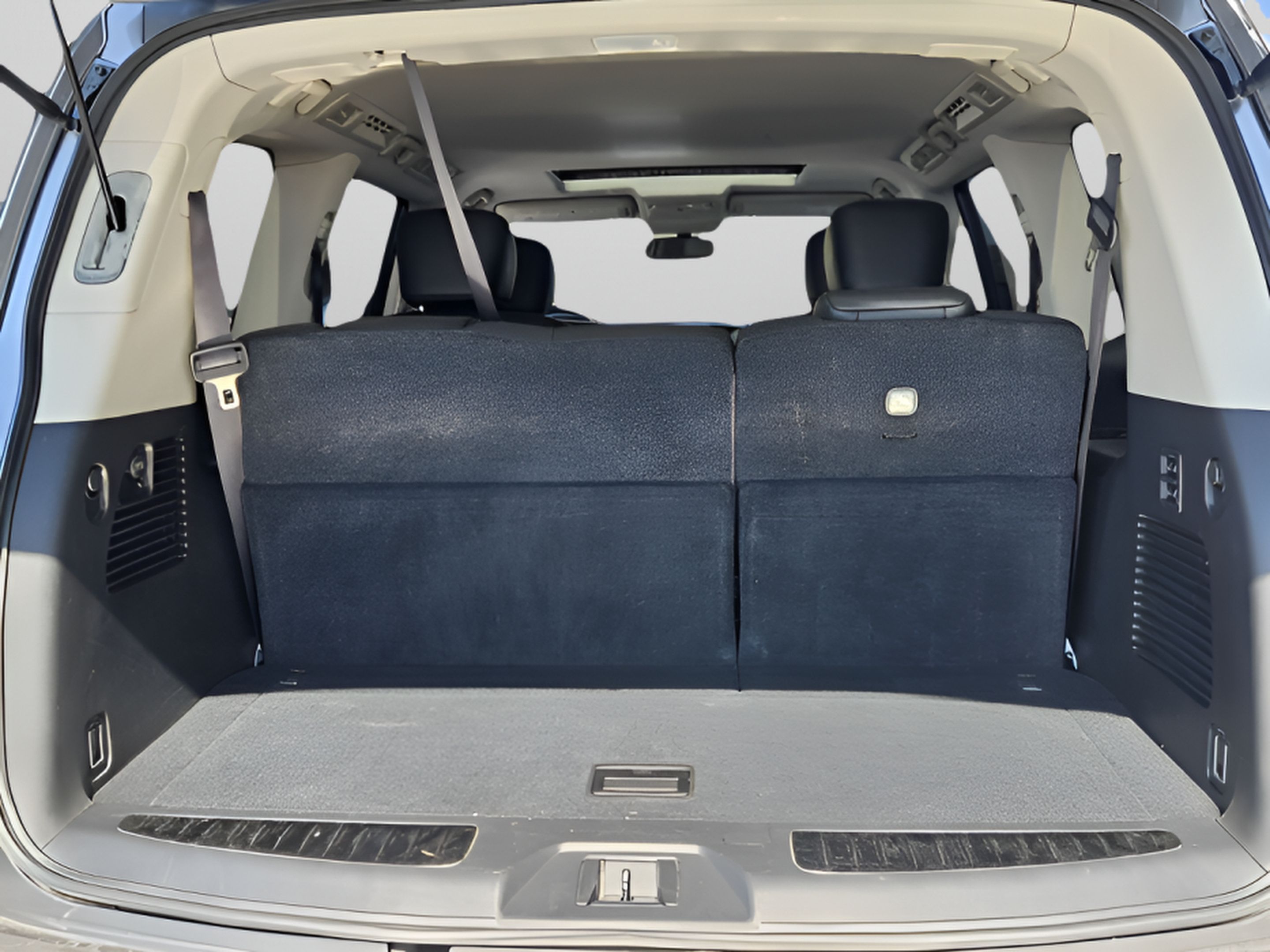 Used 2019 INFINITI QX80 Luxe w/ All-Season Package RWD image 28