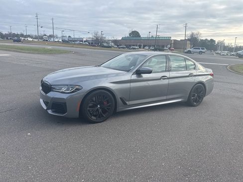 Used 2023 BMW M550i xDrive w/ Executive Package image 12