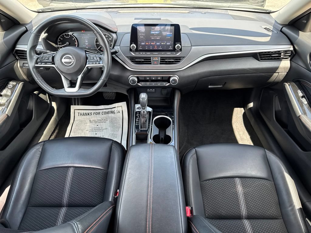 Used 2023 Nissan Altima 2.5 SR FWD image 28