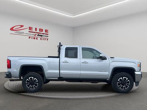 Used 2018 GMC Sierra 2500 SLE image 7