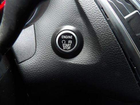 Used 2017 Ford Focus ST image 18