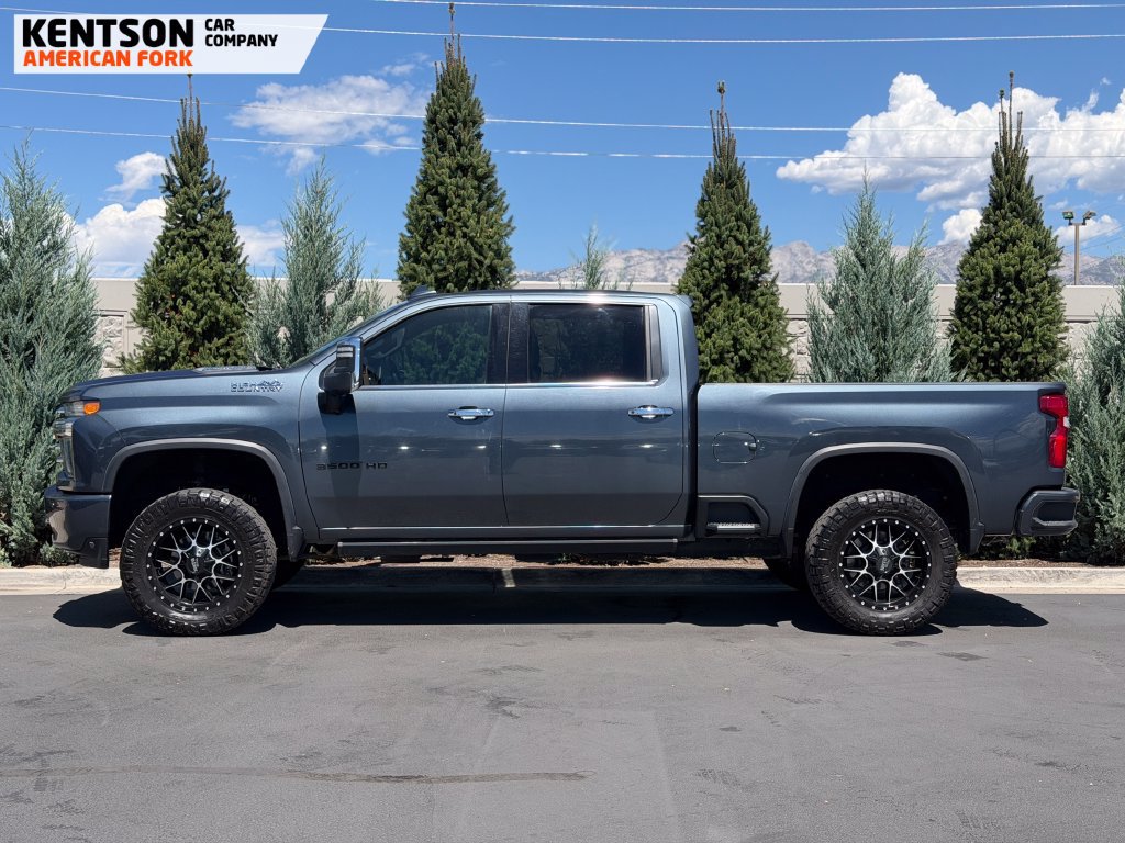 Used 2020 Chevrolet Silverado 3500 High Country w/ Z71 Off-Road Package AWD/4WD image 4