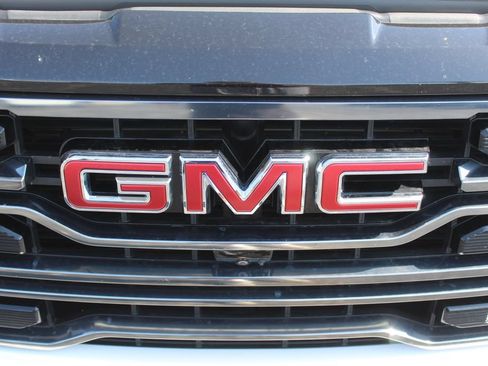 Used 2022 GMC Sierra 1500 AT4 w/ AT4 Premium Package AWD/4WD image 10