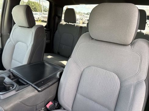 Used 2021 RAM 1500 Big Horn image 26