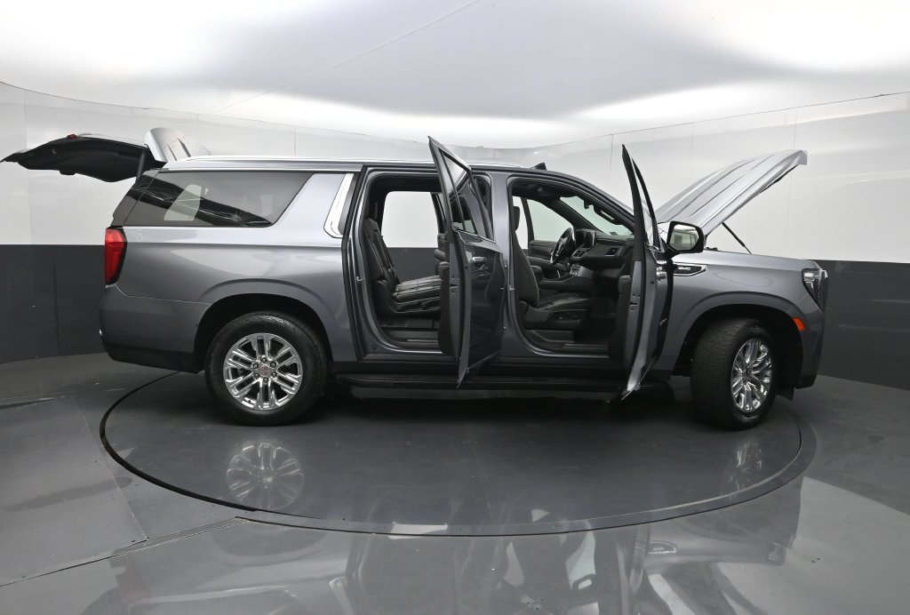 Used 2021 GMC Yukon XL SLT w/ Rear Media and Nav Package RWD image 37