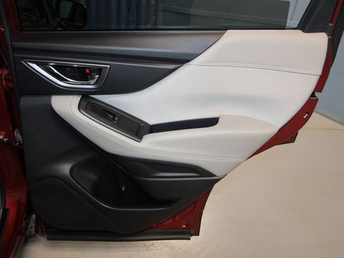 Used 2023 Subaru Forester Premium image 30