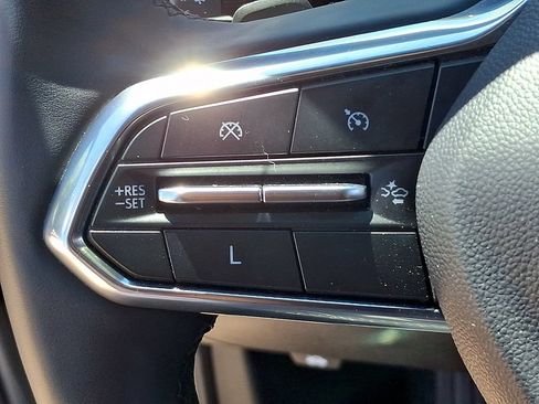 Used 2025 Chevrolet Equinox LT FWD image 20