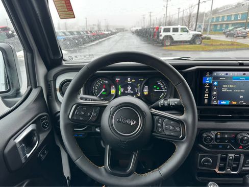 Used 2024 Jeep Wrangler Sport S w/ Convenience Group image 14