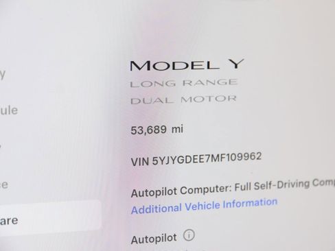 Used 2021 Tesla Model Y Long Range AWD/4WD image 48