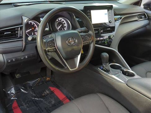 Used 2023 Toyota Camry LE FWD image 10