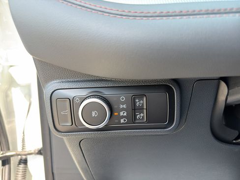 New 2026 Ford Explorer Active w/ Active Comfort Package RWD image 17