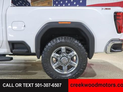 Used 2025 GMC Sierra 2500 SLT w/ SLT Premium Package AWD/4WD image 37