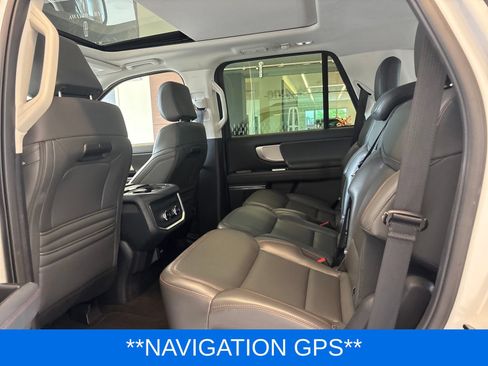 Certified 2025 Ford Expedition Active AWD/4WD image 13