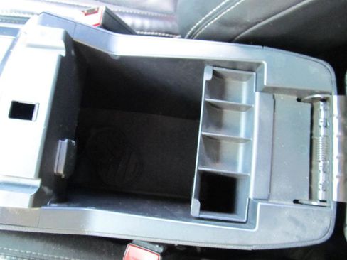 Used 2017 Ford Explorer Limited image 69