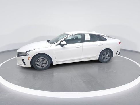 Used 2024 Kia K5 LXS image 4