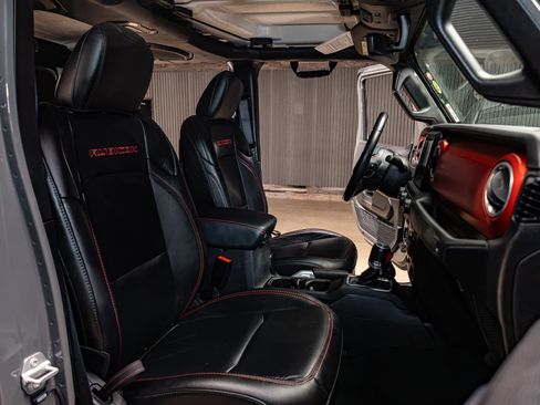 Used 2020 Jeep Gladiator Rubicon image 26