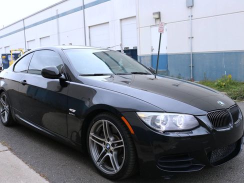 Used 2011 BMW 335is Coupe image 4