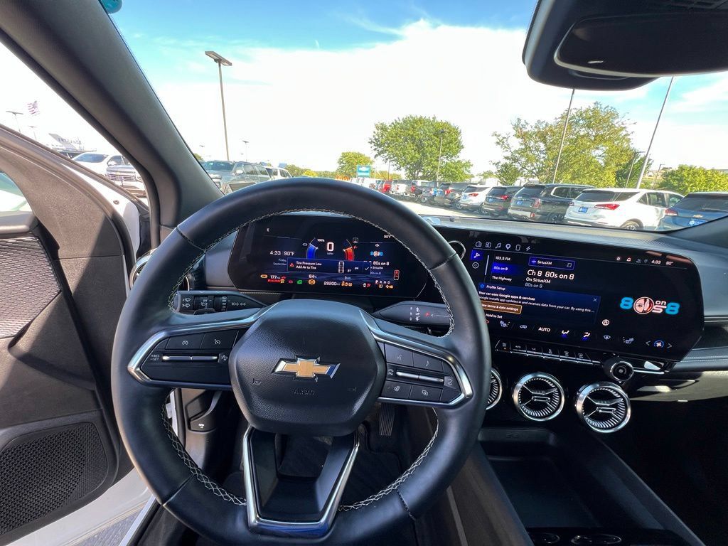 Used 2024 Chevrolet Blazer EV LT AWD/4WD image 41