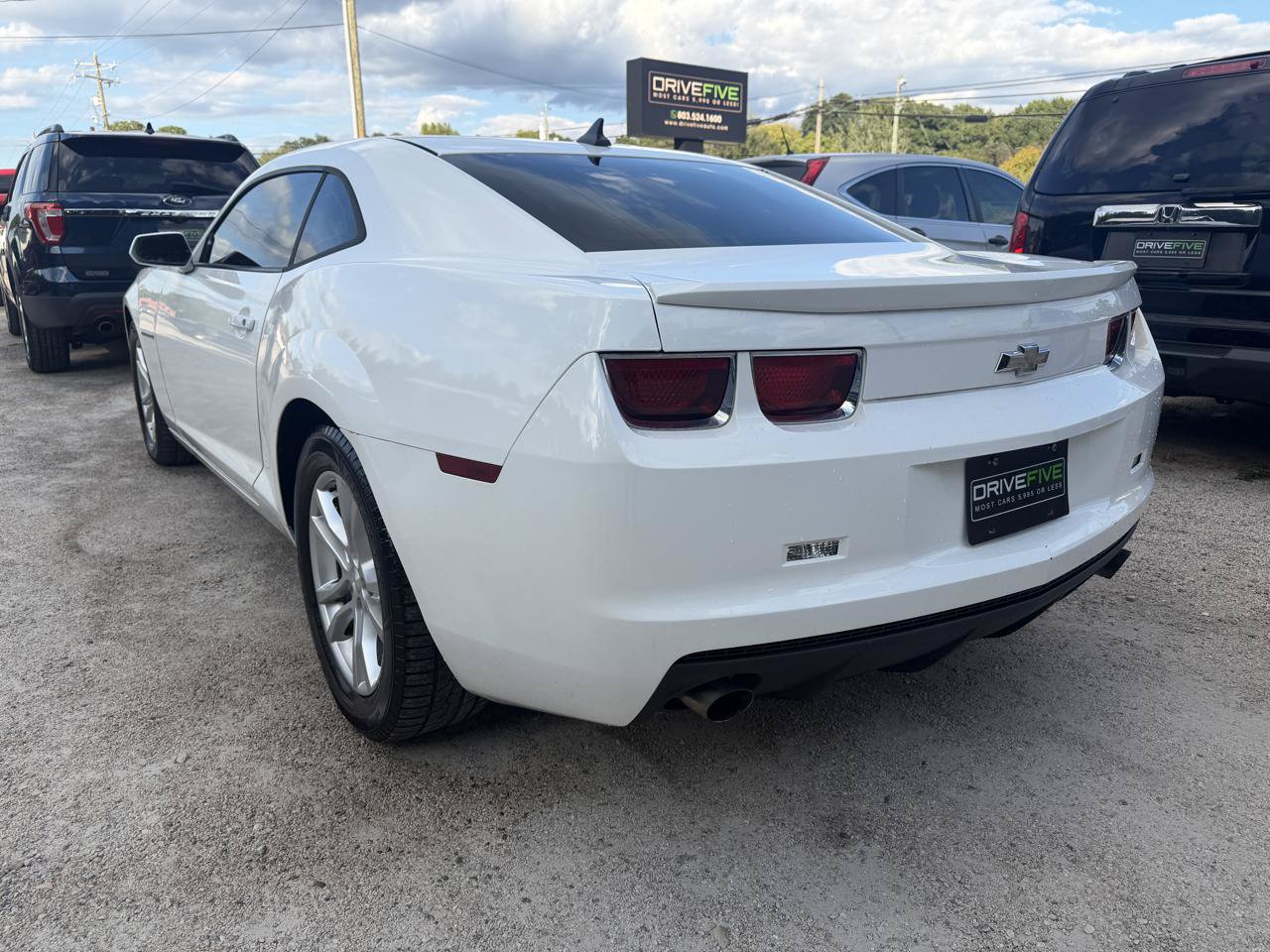 Used 2013 Chevrolet Camaro LS RWD image 3
