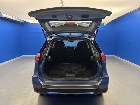 Used 2017 Nissan Rogue S AWD/4WD image 25