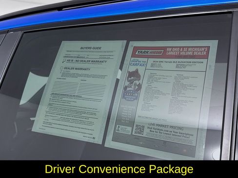 Used 2024 GMC Terrain SLE w/ Driver Convenience Package image 13