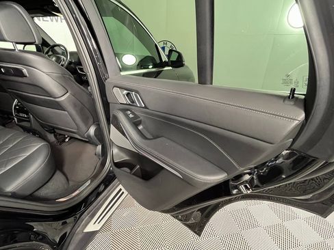 Used 2024 BMW X5 xDrive40i image 25