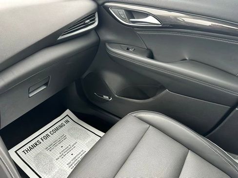 Used 2022 Buick Envision Essence w/ Technology Package I image 50