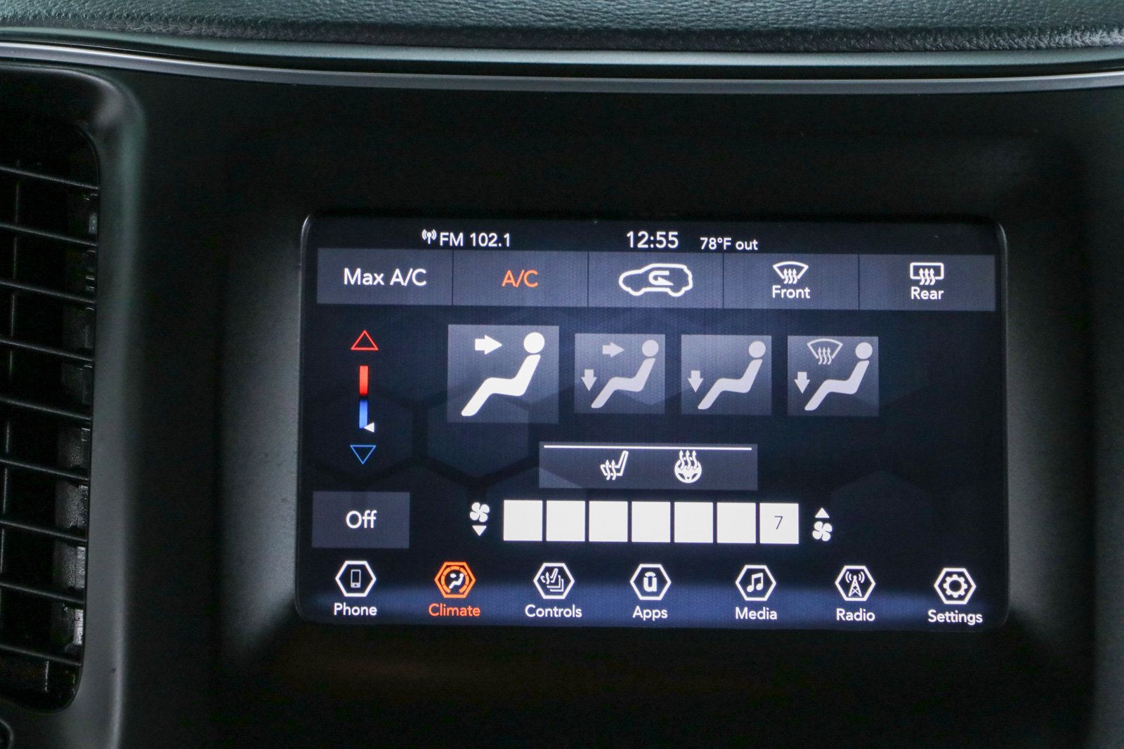 Used 2021 Jeep Cherokee Latitude Lux AWD/4WD image 19
