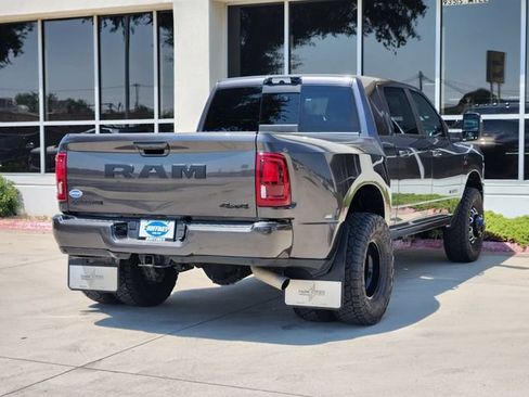 Used 2025 RAM 3500 Laramie w/ Night Edition AWD/4WD image 7