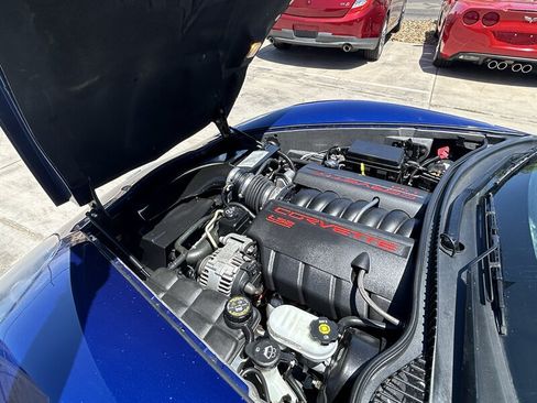 Used 2005 Chevrolet Corvette Convertible w/ Preferred Equipment Group RWD image 30
