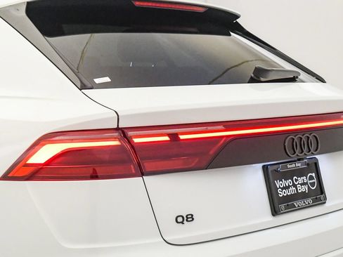 Used 2024 Audi Q8 Premium w/ Black Optic Package AWD/4WD image 12
