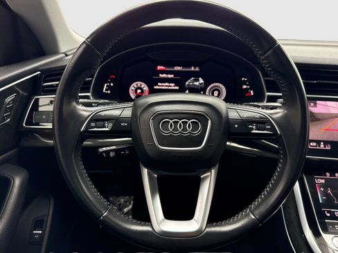 Used 2019 Audi Q8 Premium Plus w/ Premium Plus AWD/4WD image 19