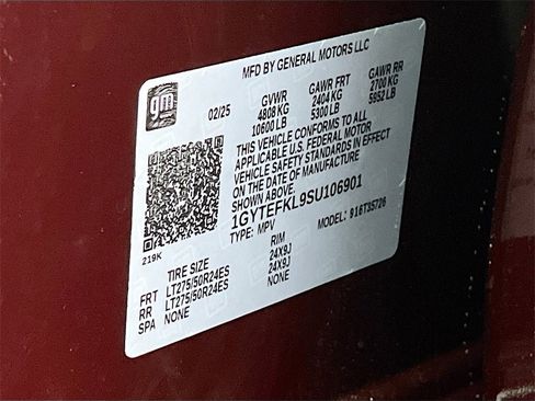 New 2025 Cadillac Escalade IQ Sport 2 w/ LPO, ONYX Package image 34